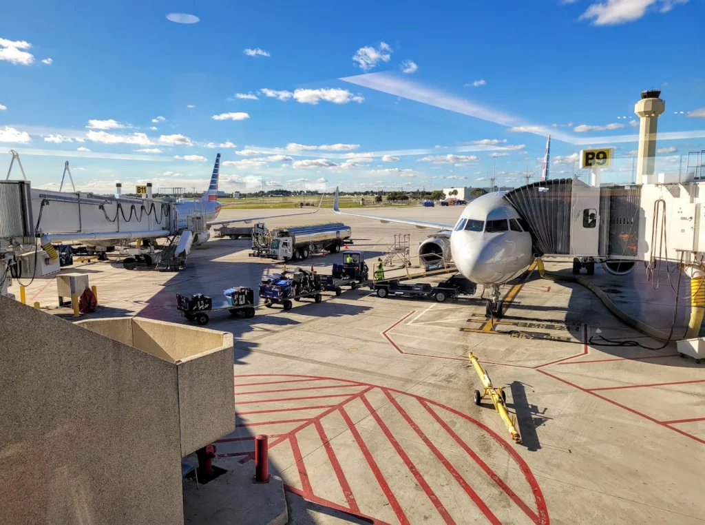pbi-airport